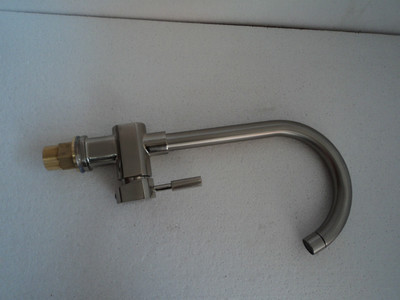 【混水龍頭 冷熱 面盆水龍頭 旋轉 潔具 廠家 水龍頭批發】價格,廠家,圖片,其他水暖衛浴五金,南安市金銘興水暖潔具-